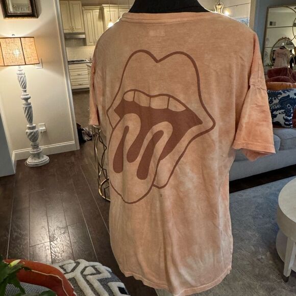 the Rolling Stones Pink Short Sleeve Tee - Picture 4 of 5